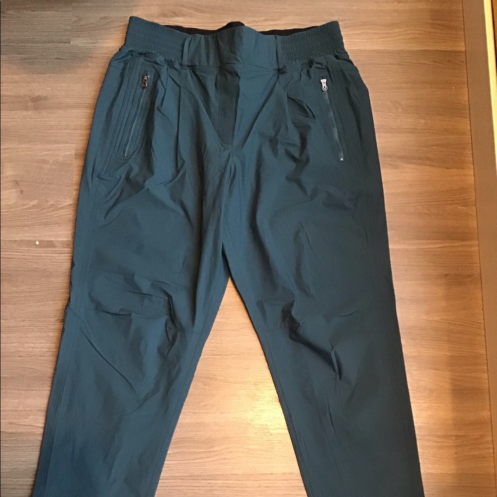 Lululemon pants